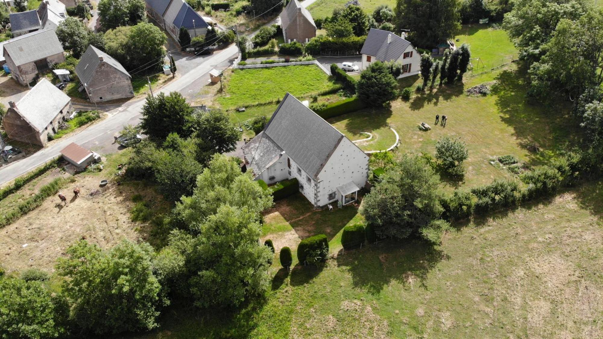 Gite Rural - Grange Des Pres Blancs Chaine Des Puys Le Vernet-Sainte-Marguerite Eksteriør billede